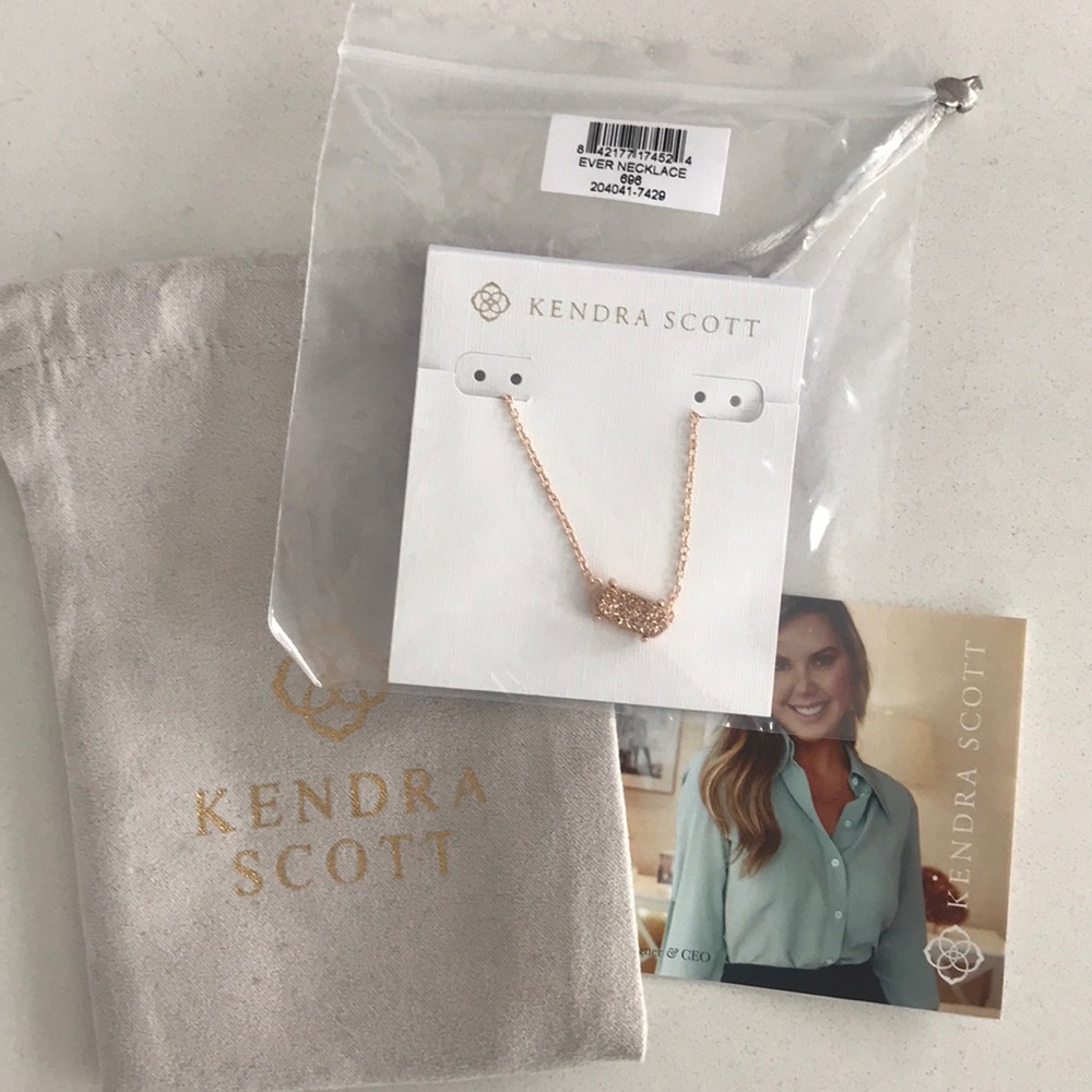 NWT Kendra Scott “Ever” rose gold druzy necklace